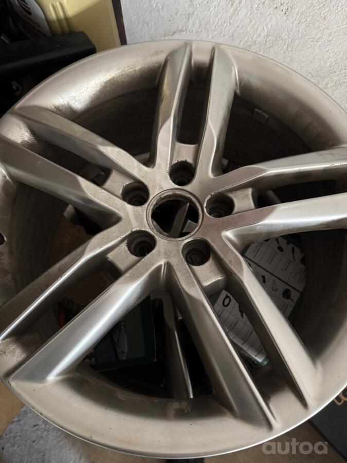 Audi, light alloy