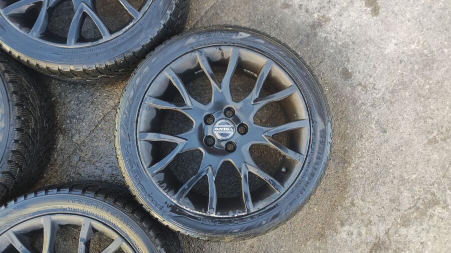 Volvo, aliaj ușor