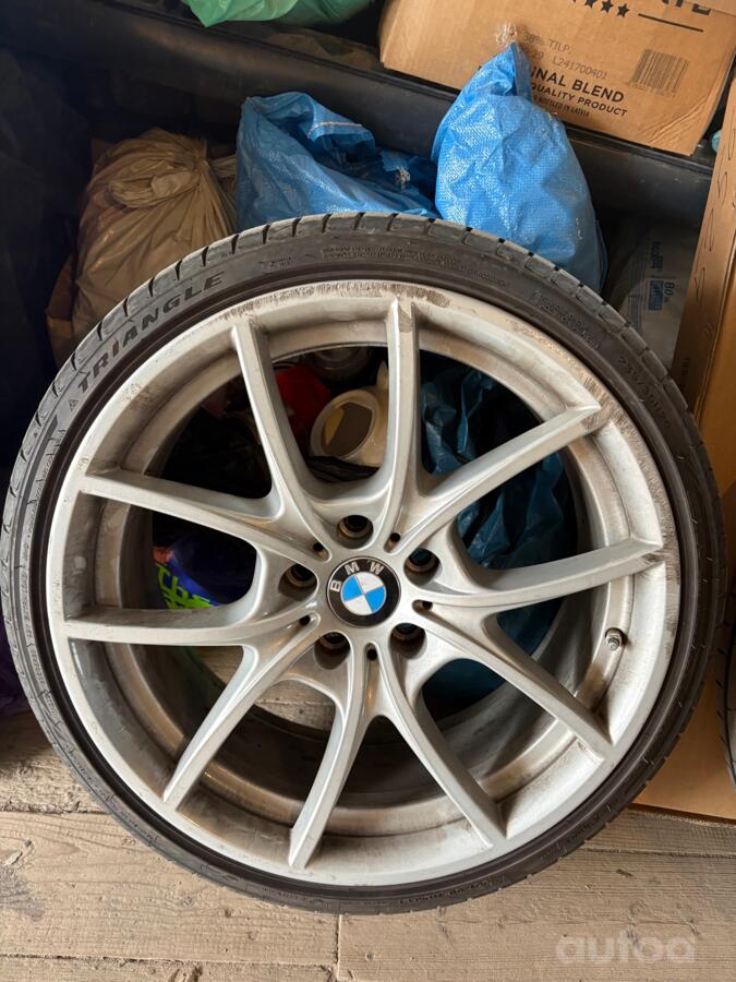 Bmw, light alloy