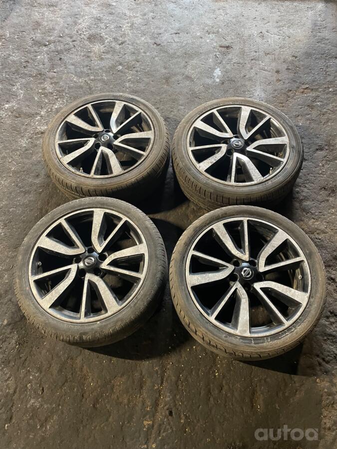 Nissan, light alloy