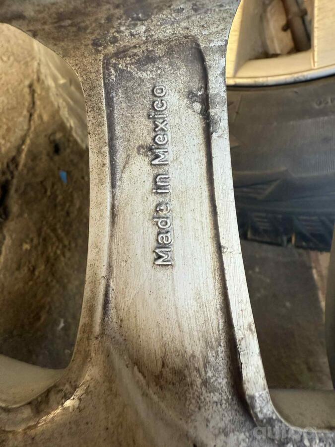 Bmw, light alloy