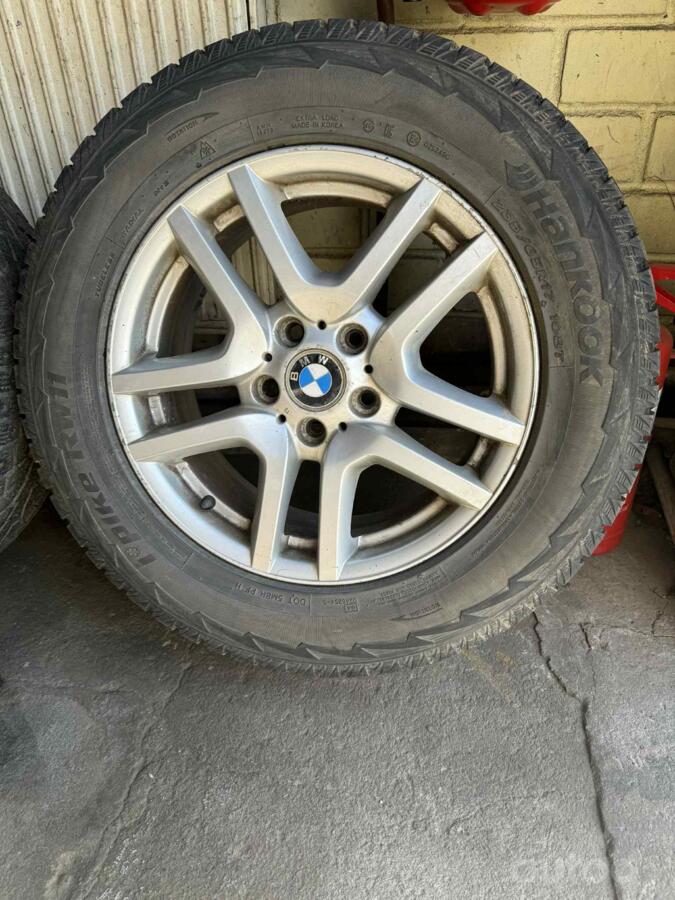Bmw, light alloy