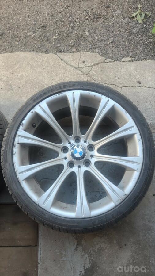 Bmw, light alloy