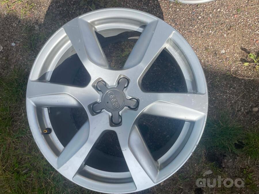 Audi, aliaj ușor