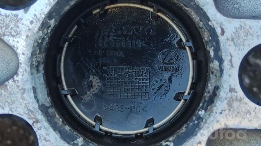 Volvo, light alloy