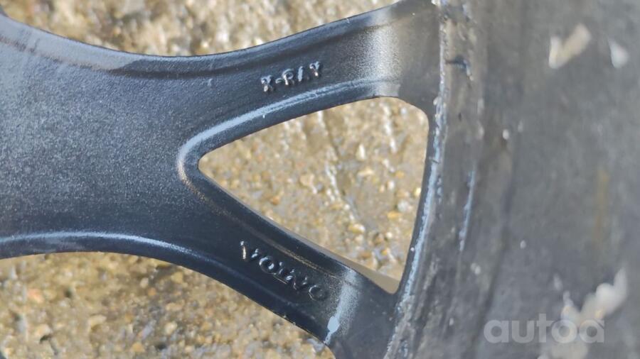 Volvo, light alloy