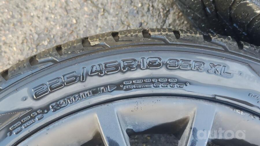 Volvo, light alloy