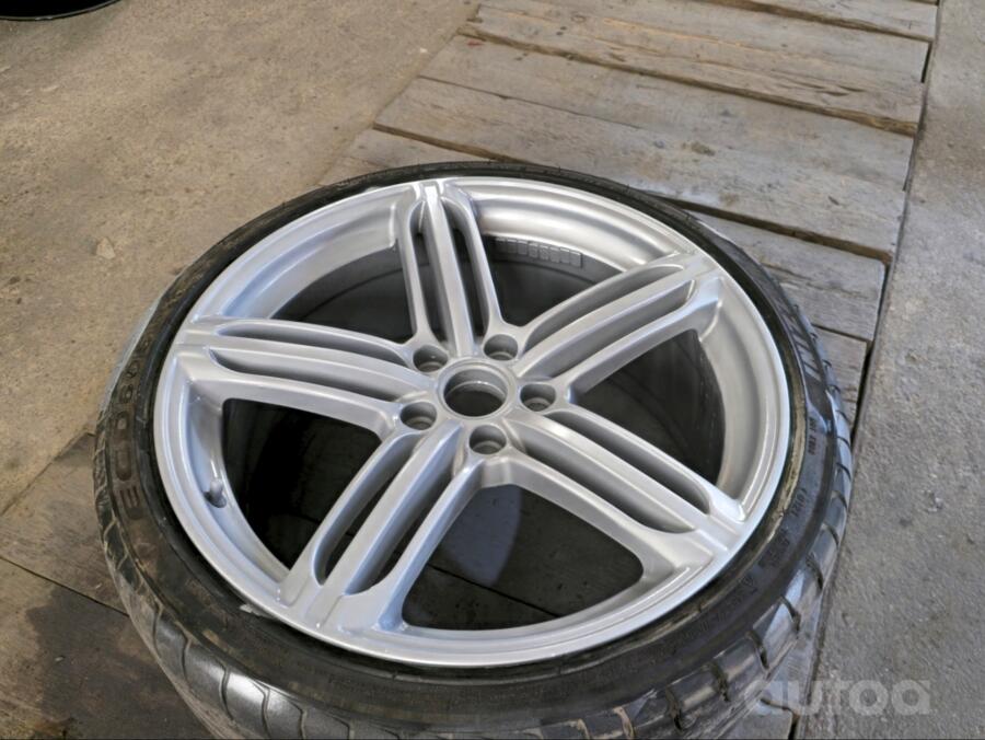 Italy, light alloy