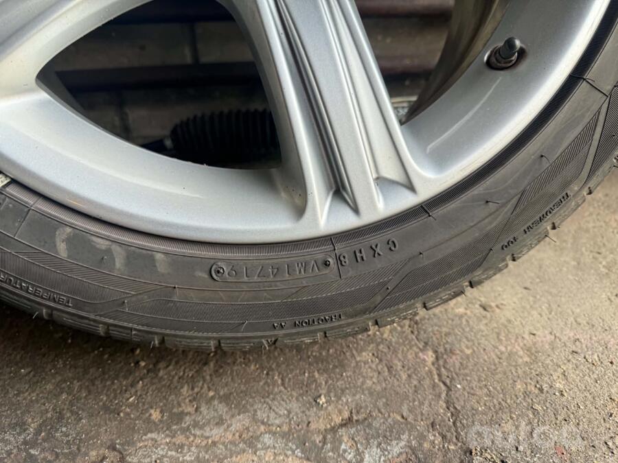 Bmw, light alloy