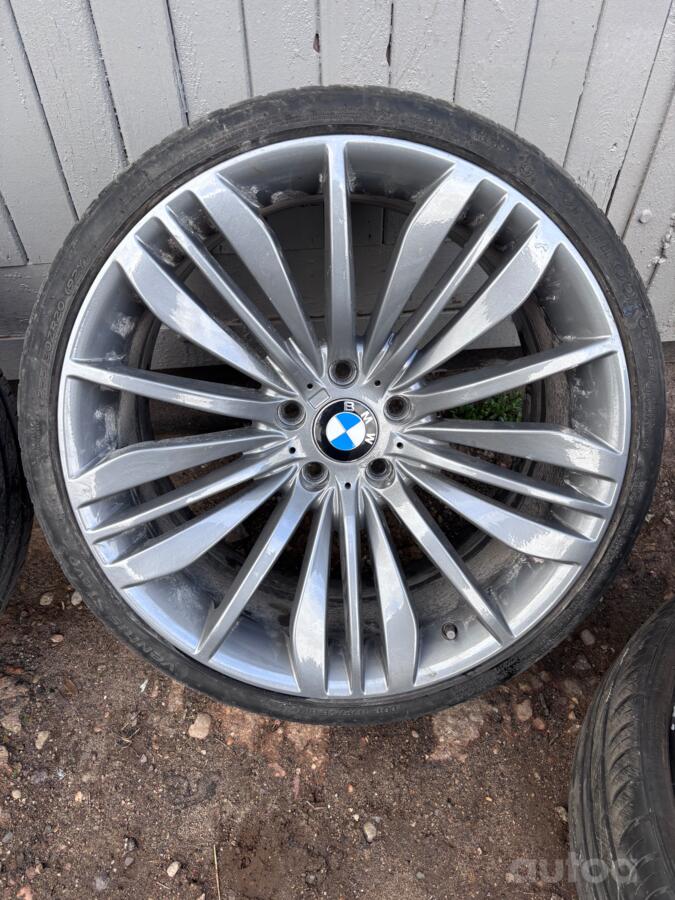 Bmw, light alloy