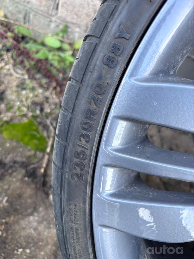 Bmw, light alloy