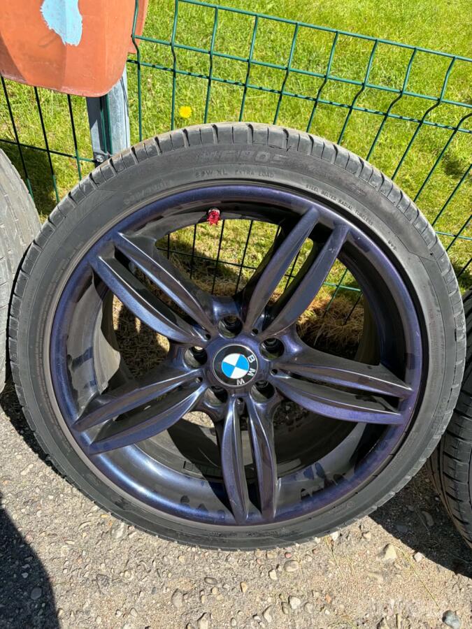 BMW, light alloy