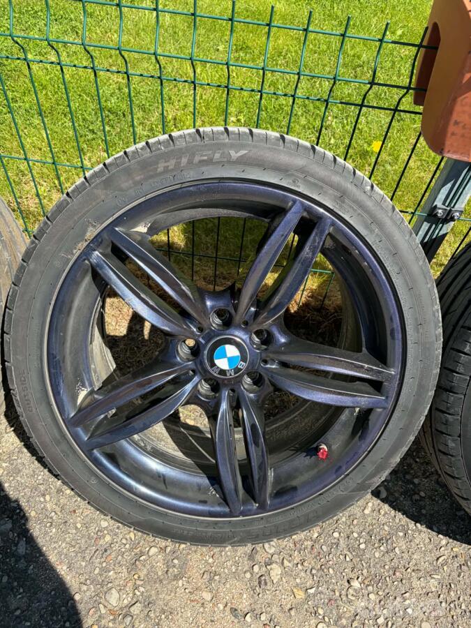 BMW, light alloy