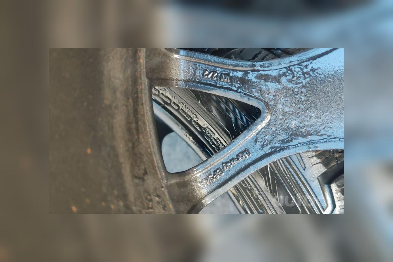 Volvo, light alloy