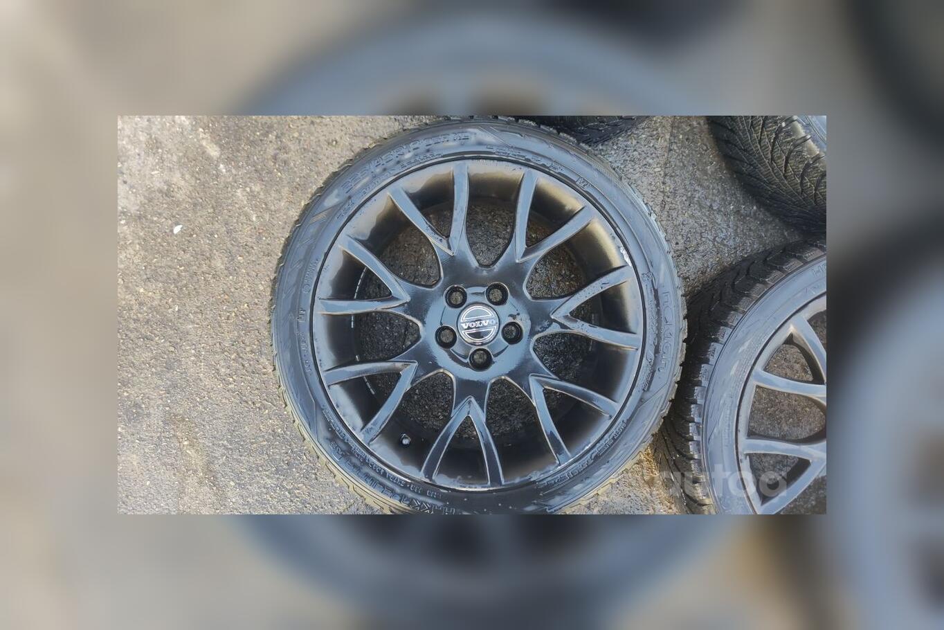 Volvo, light alloy