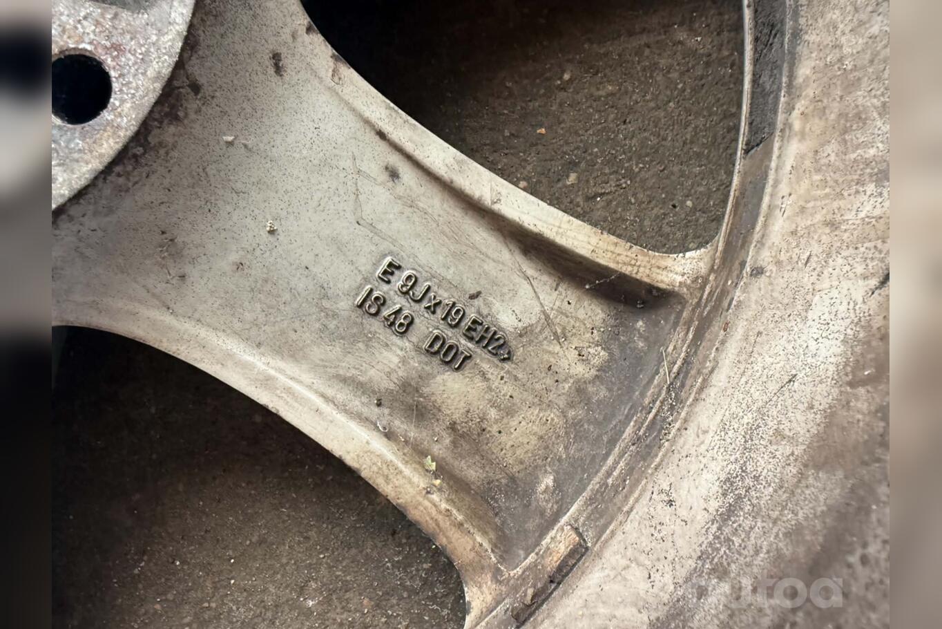 Bmw, light alloy