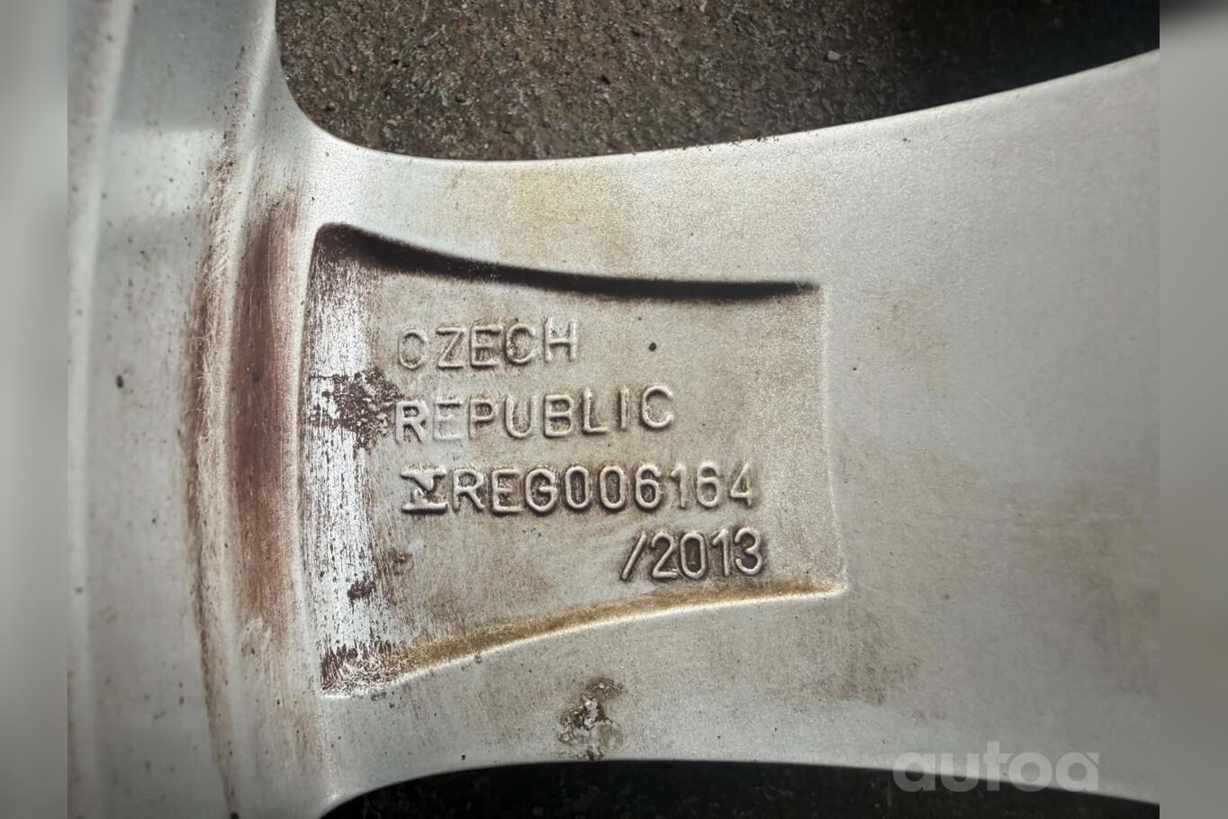 Bmw, light alloy