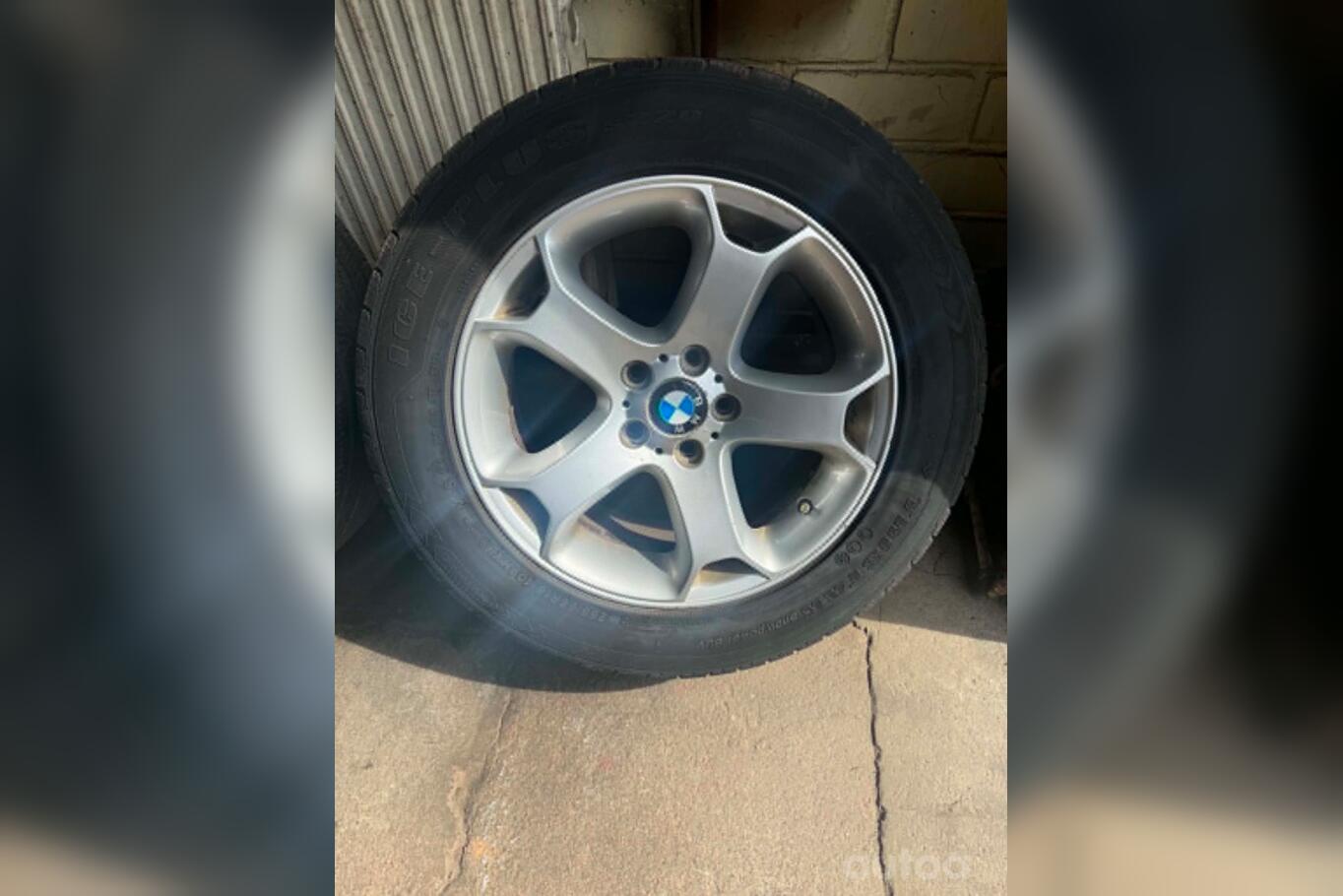 Bmw, light alloy