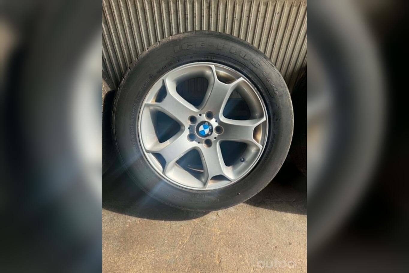 Bmw, light alloy