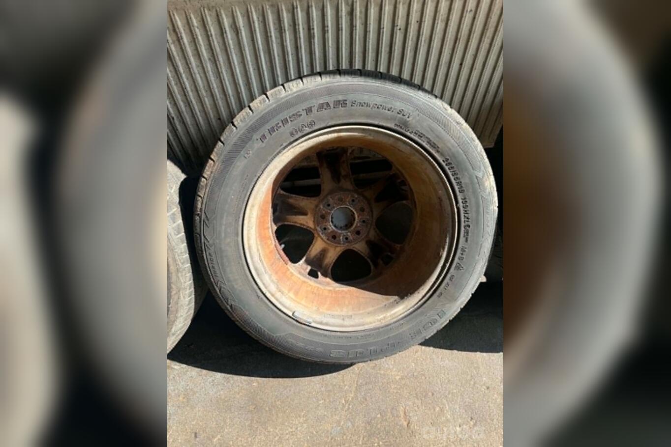 Bmw, light alloy