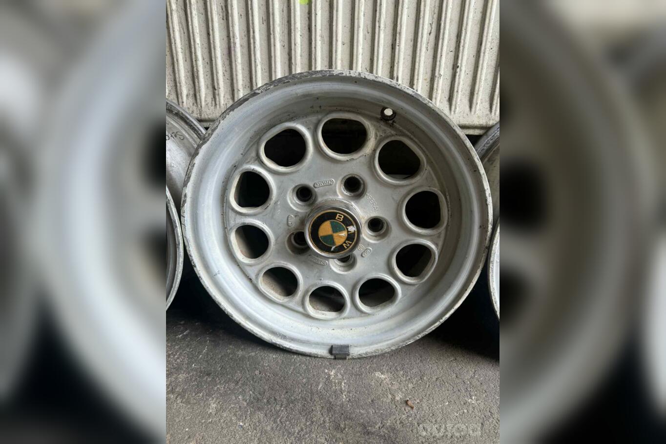 Bmw, light alloy