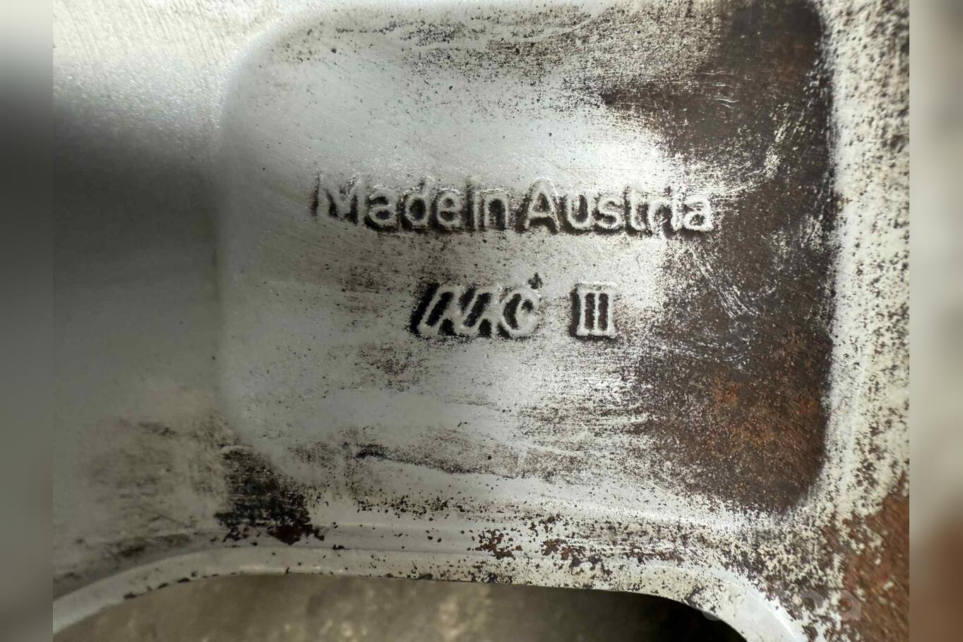 Bmw, light alloy