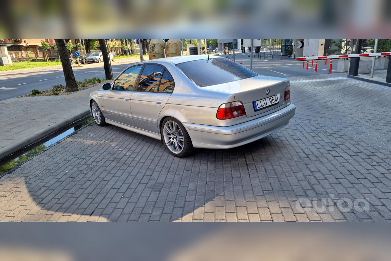 Bmw, light alloy