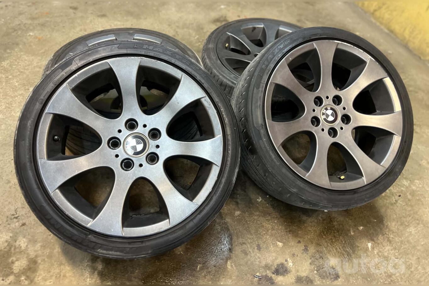 Bmw, light alloy