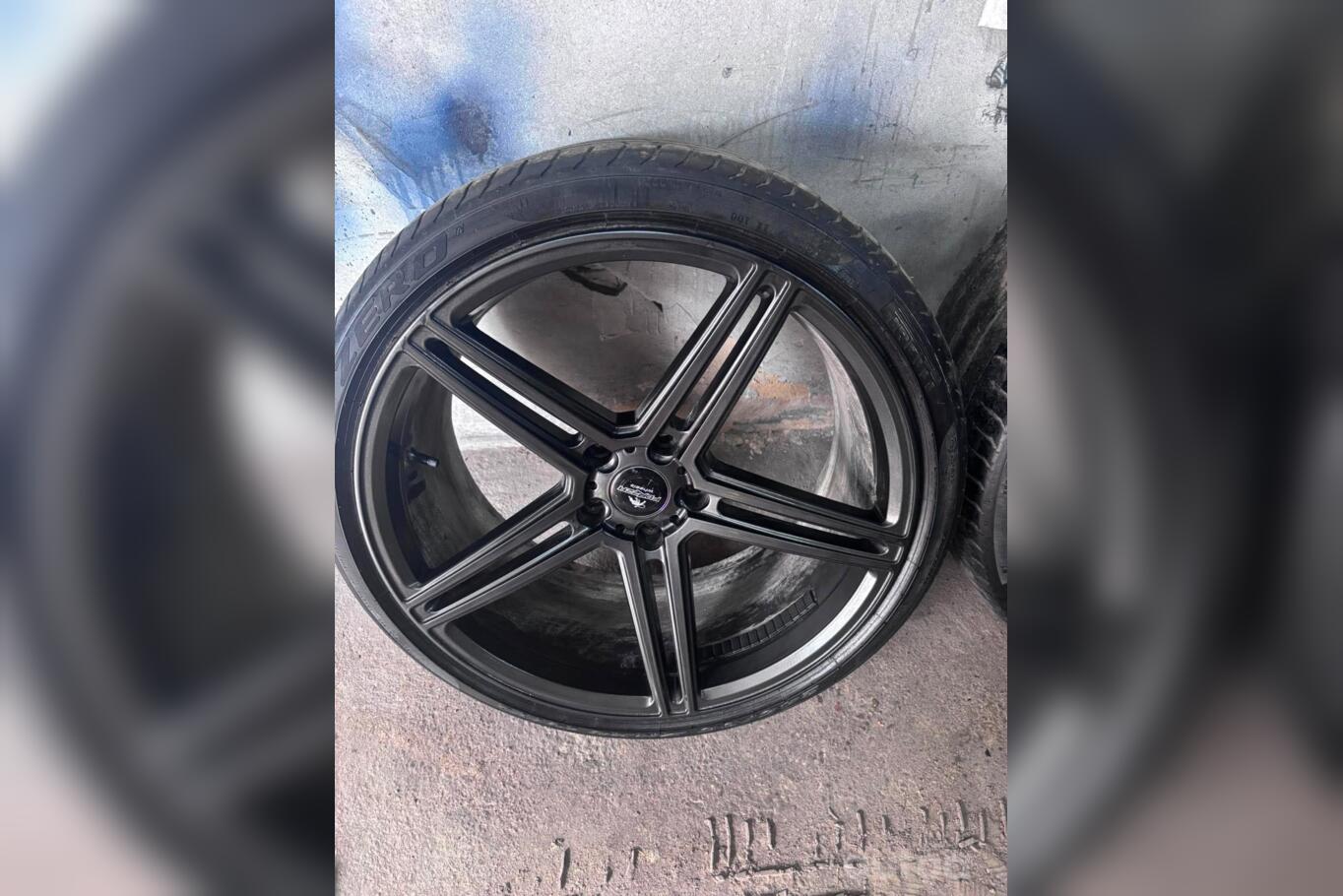 BMW, aliaj ușor