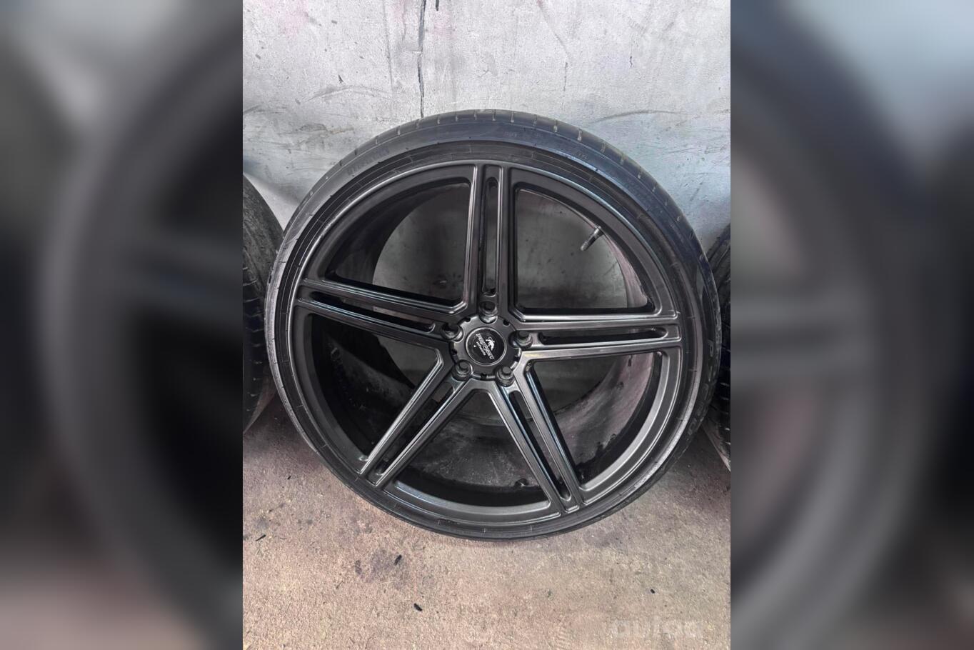 BMW, aliaj ușor