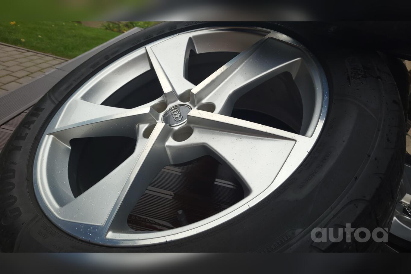 AUDI, light alloy