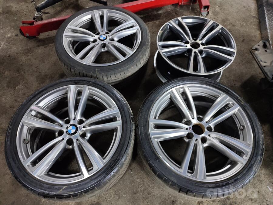 Bmw, light alloy