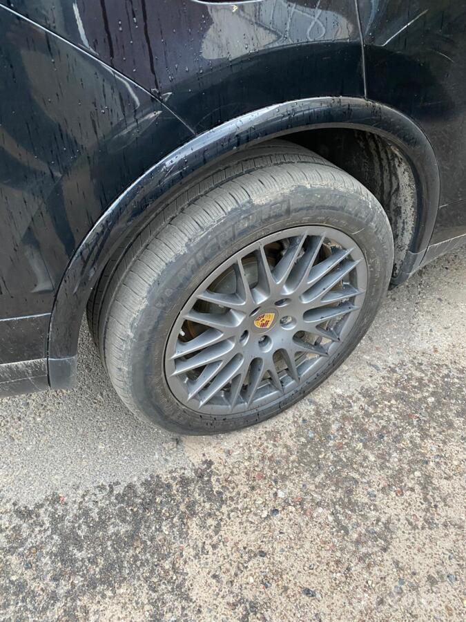 Porsche, light alloy