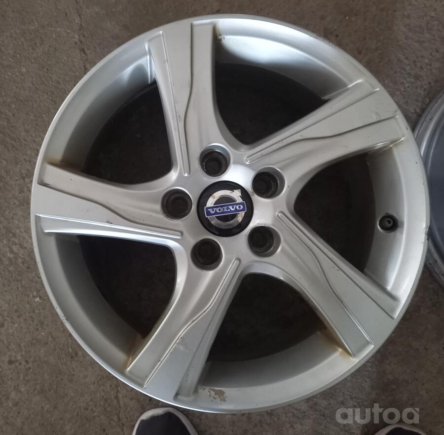 Volvo, light alloy