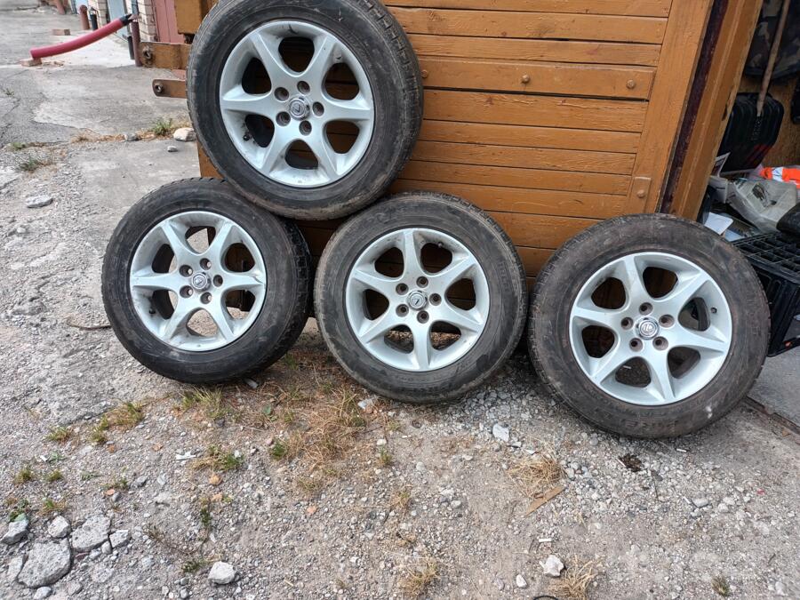 Toyota, light alloy
