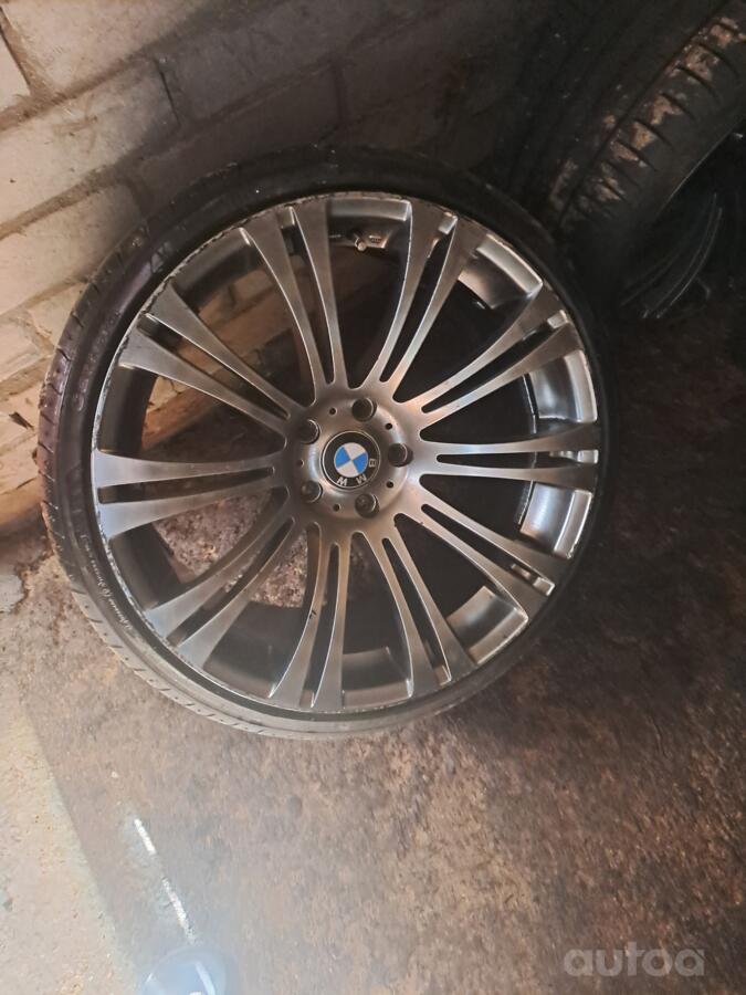 Bmw, light alloy