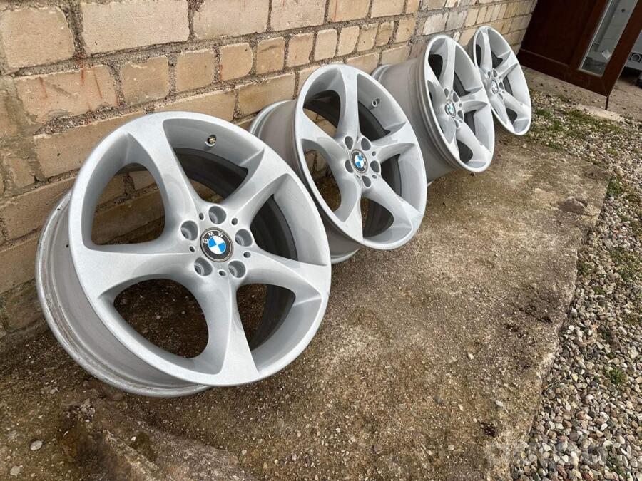 Bmw, light alloy