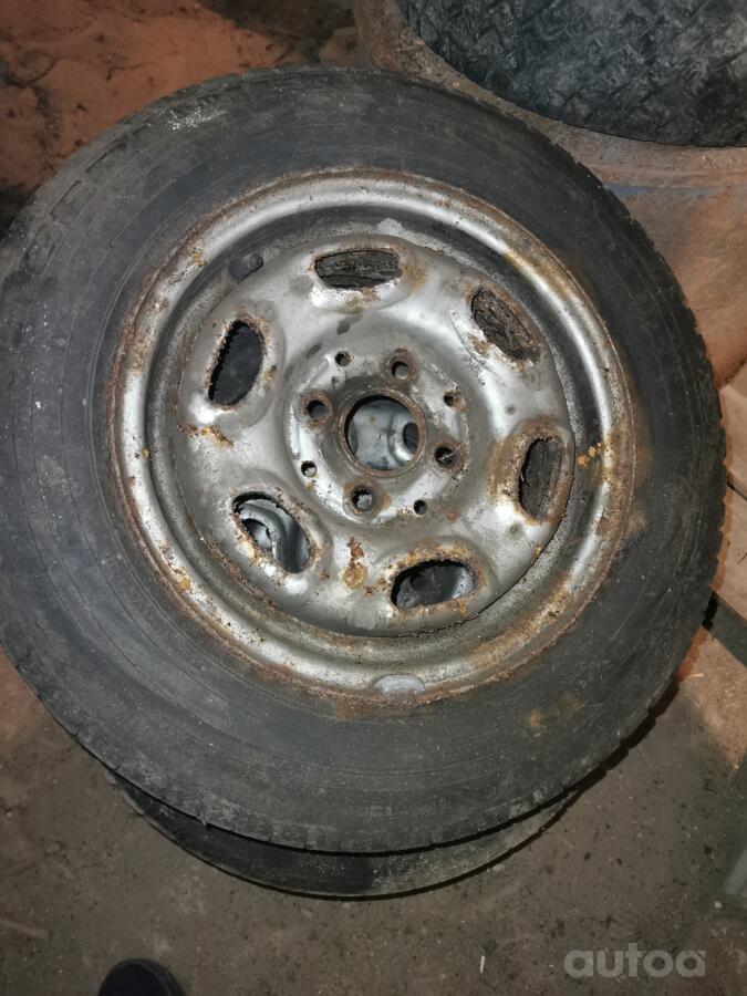 Volkswagen golf, oțel ștanțat