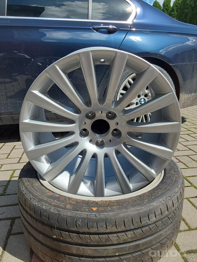 Bmw, light alloy