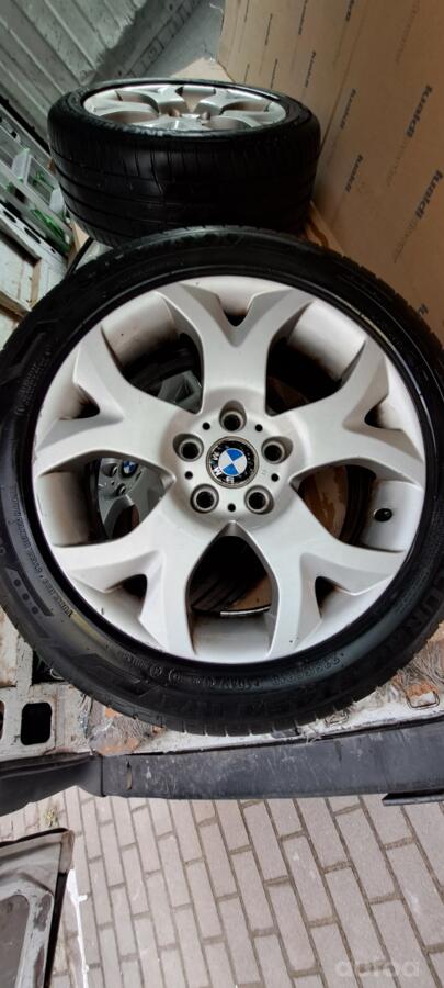 Bmw, light alloy