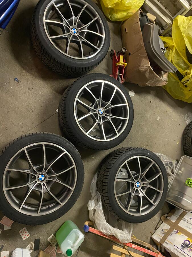 Bmw, light alloy