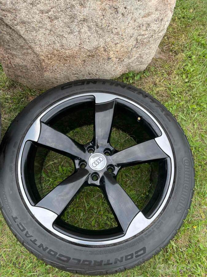 Audi, light alloy