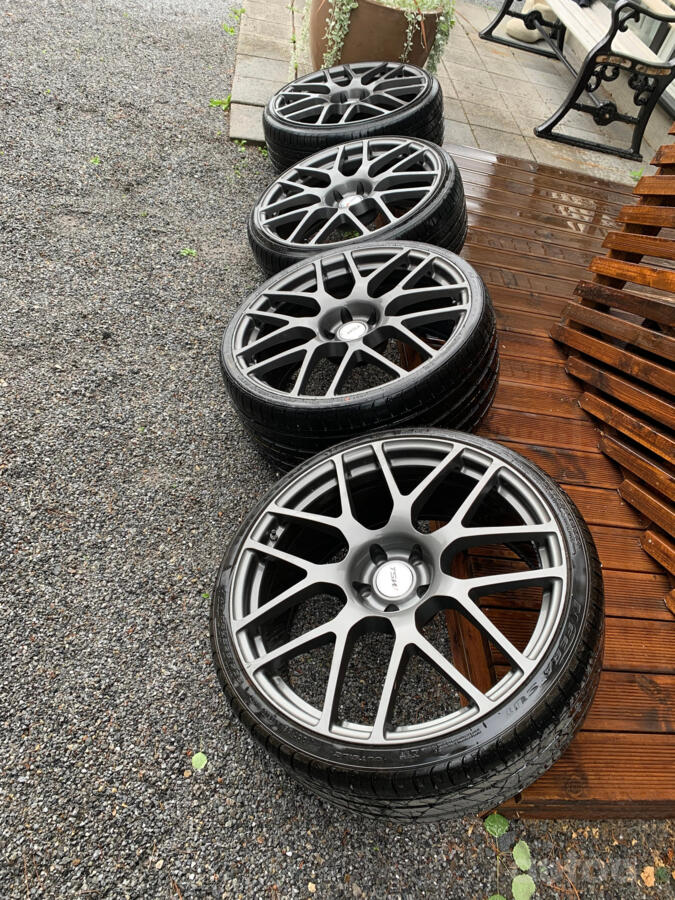 Tesla, light alloy