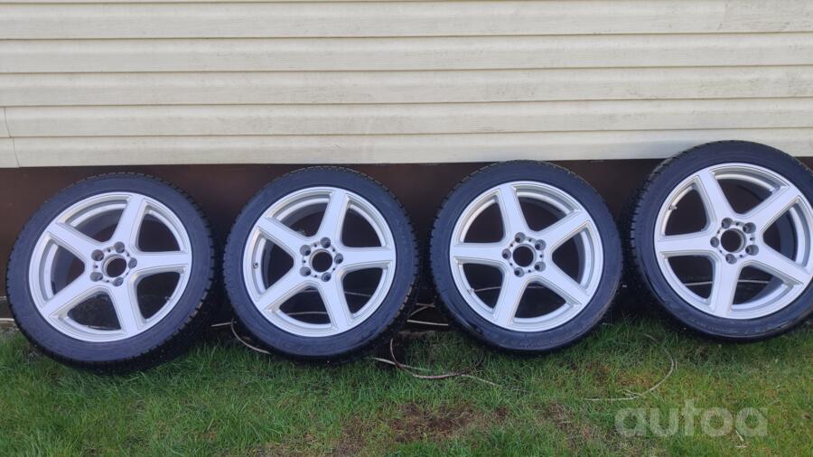 Mercedes, light alloy