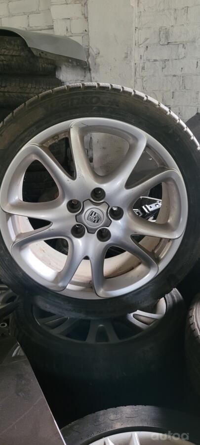 Porche, light alloy