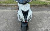 Aprilia SR