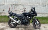 Yamaha FZS 600 Fazer