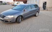 Volkswagen Passat B6 wagon 5-doors