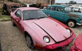 Porsche 928 GTS Coupe