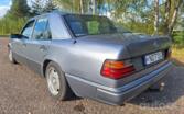 Mercedes-Benz W124 1 generation